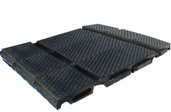 Настил БМ 150.000 для железнодорожных переездов из композиционных материалов