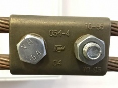 Зажим соединительный 054-4 УКС 00799