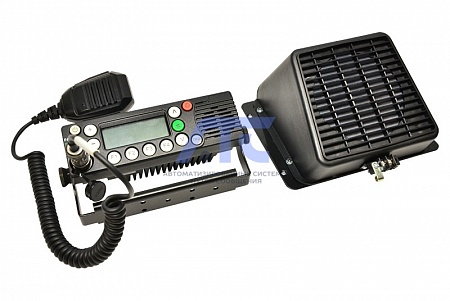 Возимая радиостанция стандарта DMR РМ211